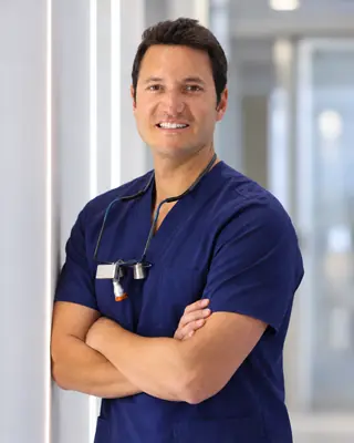 Dr. Fernando Sanclemente, director clínico