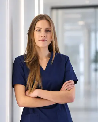 Dra. Carmen Sánchez, odontología restauradora